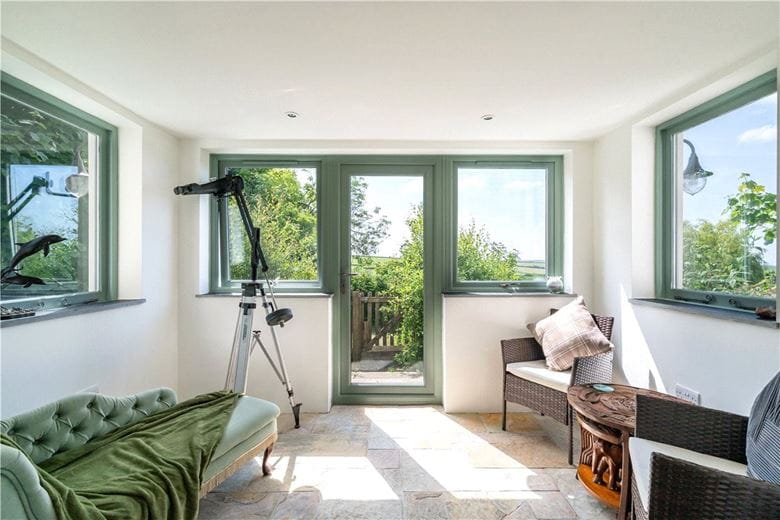 9.7 acres House, Woodford, Bude EX23 - Available