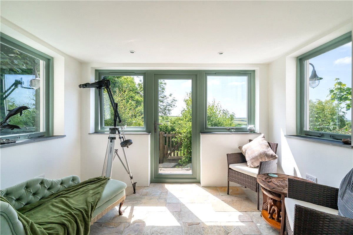 9.7 acres House, Woodford, Bude EX23 - Available