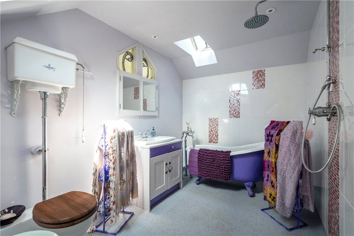 9.7 acres House, Woodford, Bude EX23 - Available