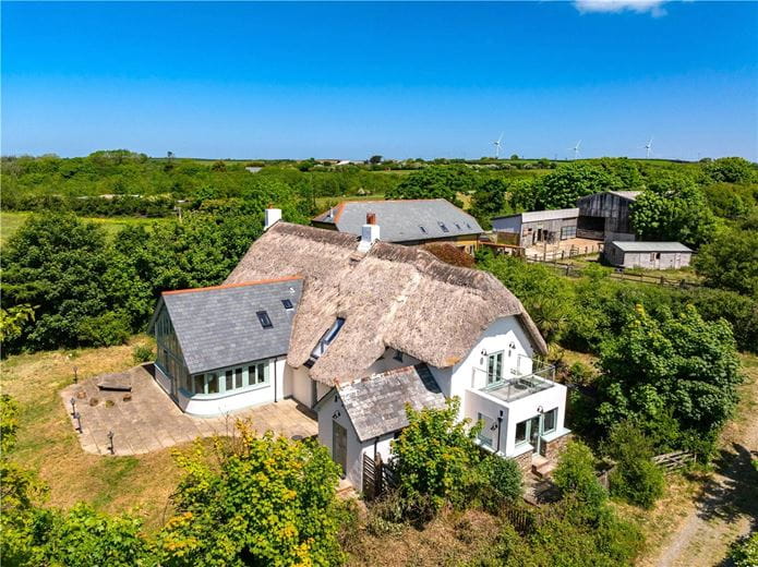 9.7 acres House, Woodford, Bude EX23 - Available