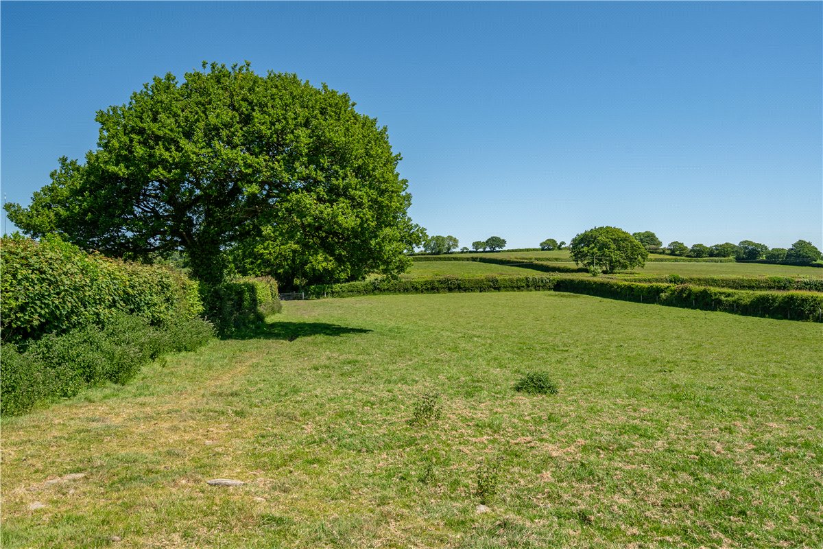101.7 acres House, Liskeard, Cornwall PL14 - Under Offer
