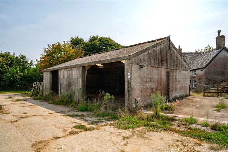 4.4 acres House, Grampound Road, Truro TR2 - Available