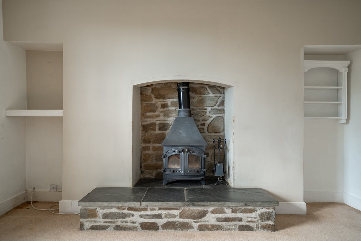 5 bedroom house, Ladock, Truro TR2 - Available