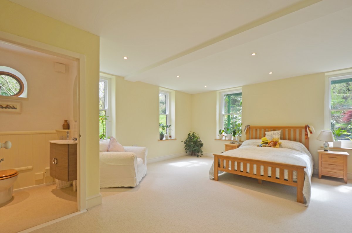 6.8 acres Farm, Hale Mills, Twelveheads TR4 - Available