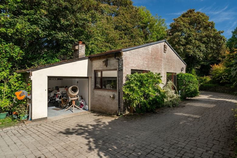 3.2 acres Farm, Hale Mills, Twelveheads TR4 - Available