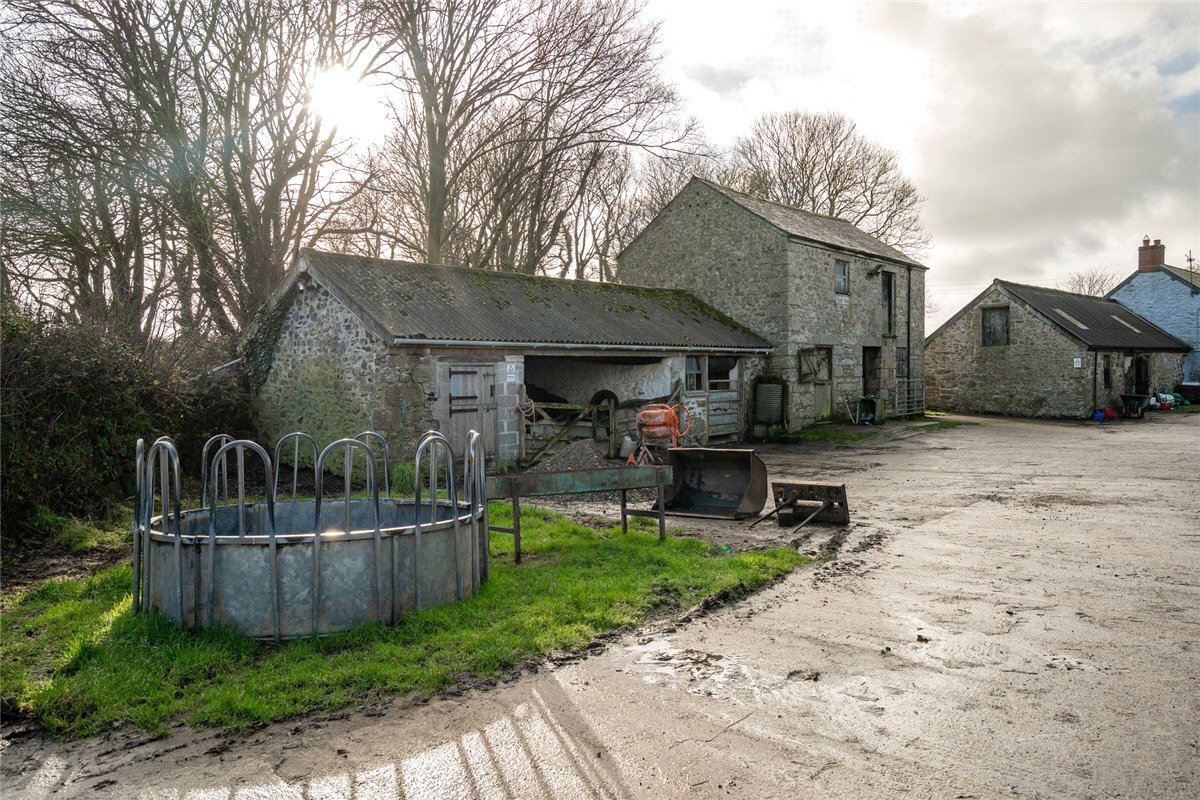 105 acres Farm, Praze, Camborne TR14 - Available