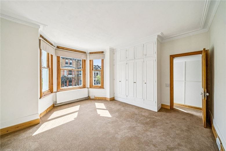 1 bedroom flat, Brodrick Road, London SW17 - Available