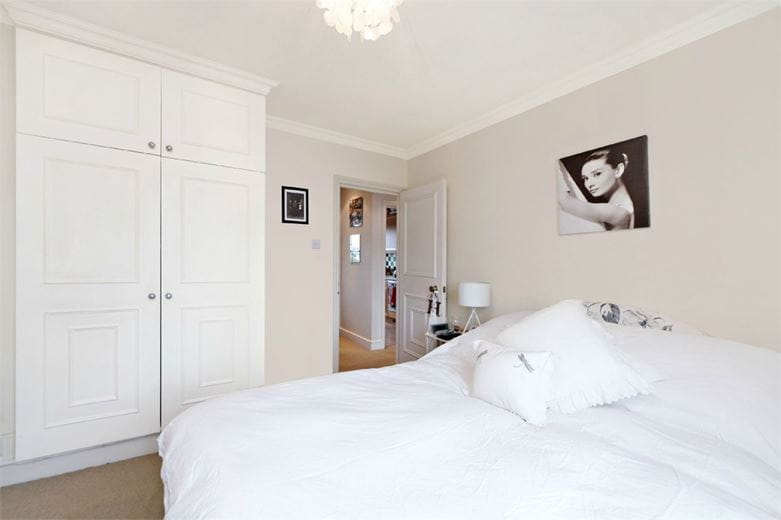 2 bedroom flat, Trinity Road, London SW17