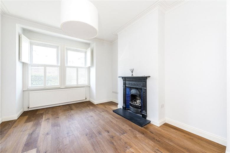 3 bedroom house, Brudenell Road, London SW17 - Available