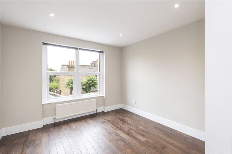 2 bedroom flat, Trinity Road, London SW17