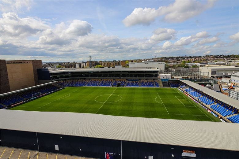 2 bedroom flat, Greyhound Parade, Wimbledon Grounds, London SW17 - Available