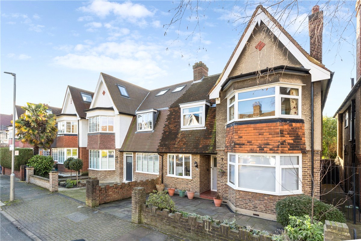 4 bedroom house, Titchwell Road, London SW18