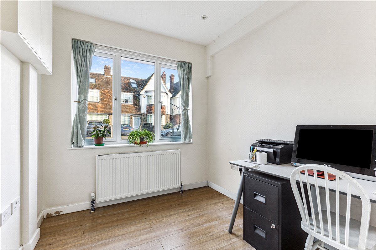 4 bedroom house, Titchwell Road, London SW18