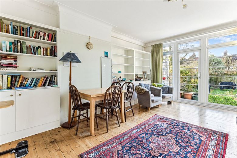 4 bedroom house, Titchwell Road, London SW18
