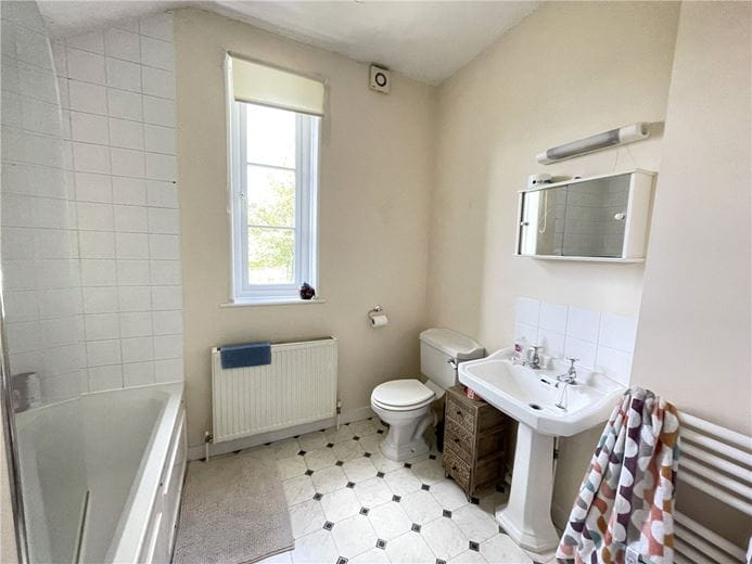 2 bedroom house, Woodman Lane, Sparsholt SO21 - Available