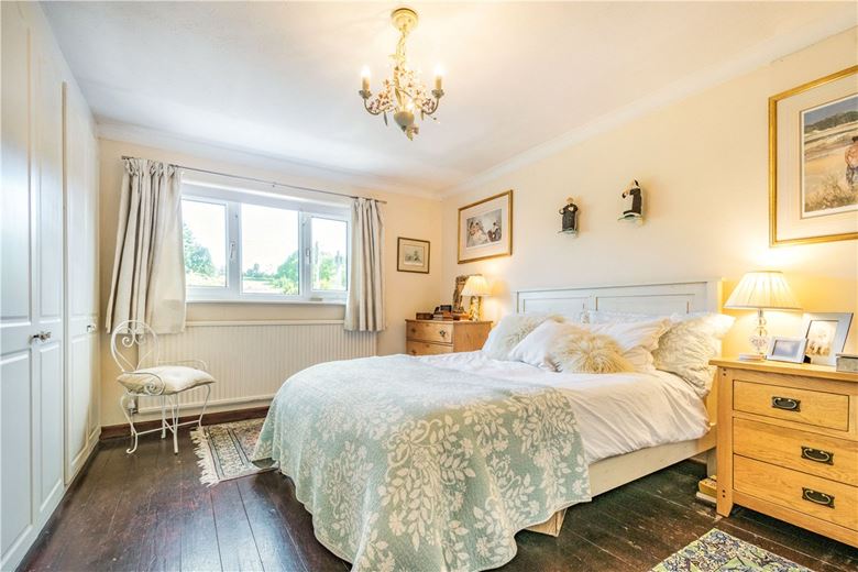 6 bedroom house, Stoke Lane, St Mary Bourne SP11 - Available