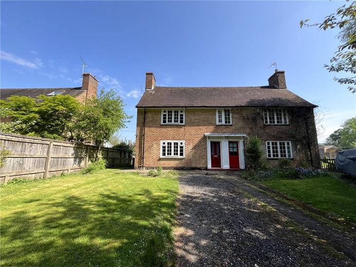 3 bedroom house, Weston Lane, Weston Colley SO21 - Available