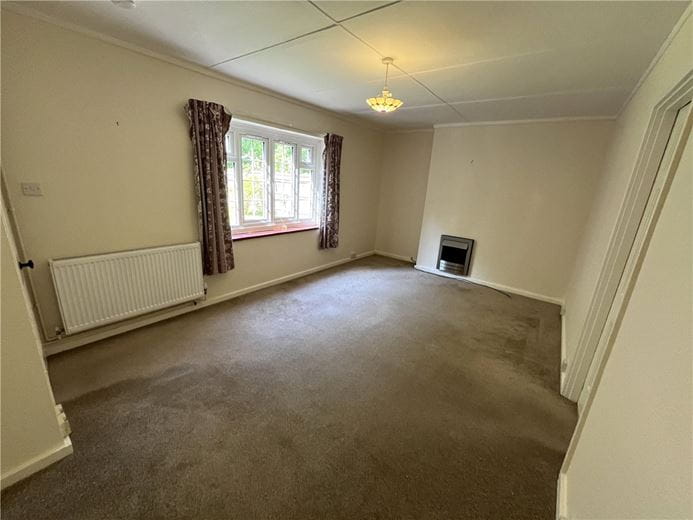 3 bedroom house, Weston Lane, Weston Colley SO21 - Available