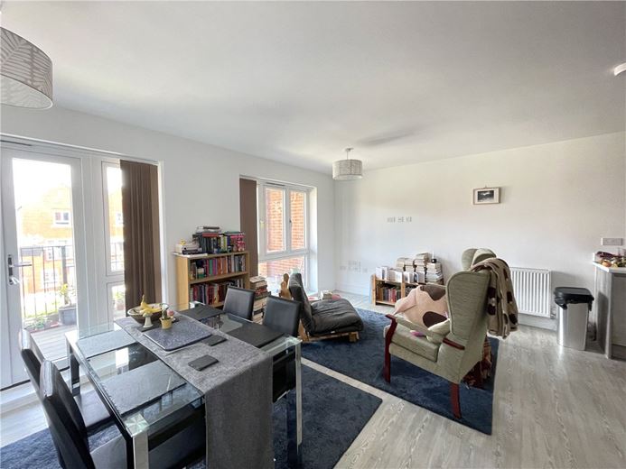 2 bedroom flat, Fishwicke Road, Winchester SO22 - Let Agreed