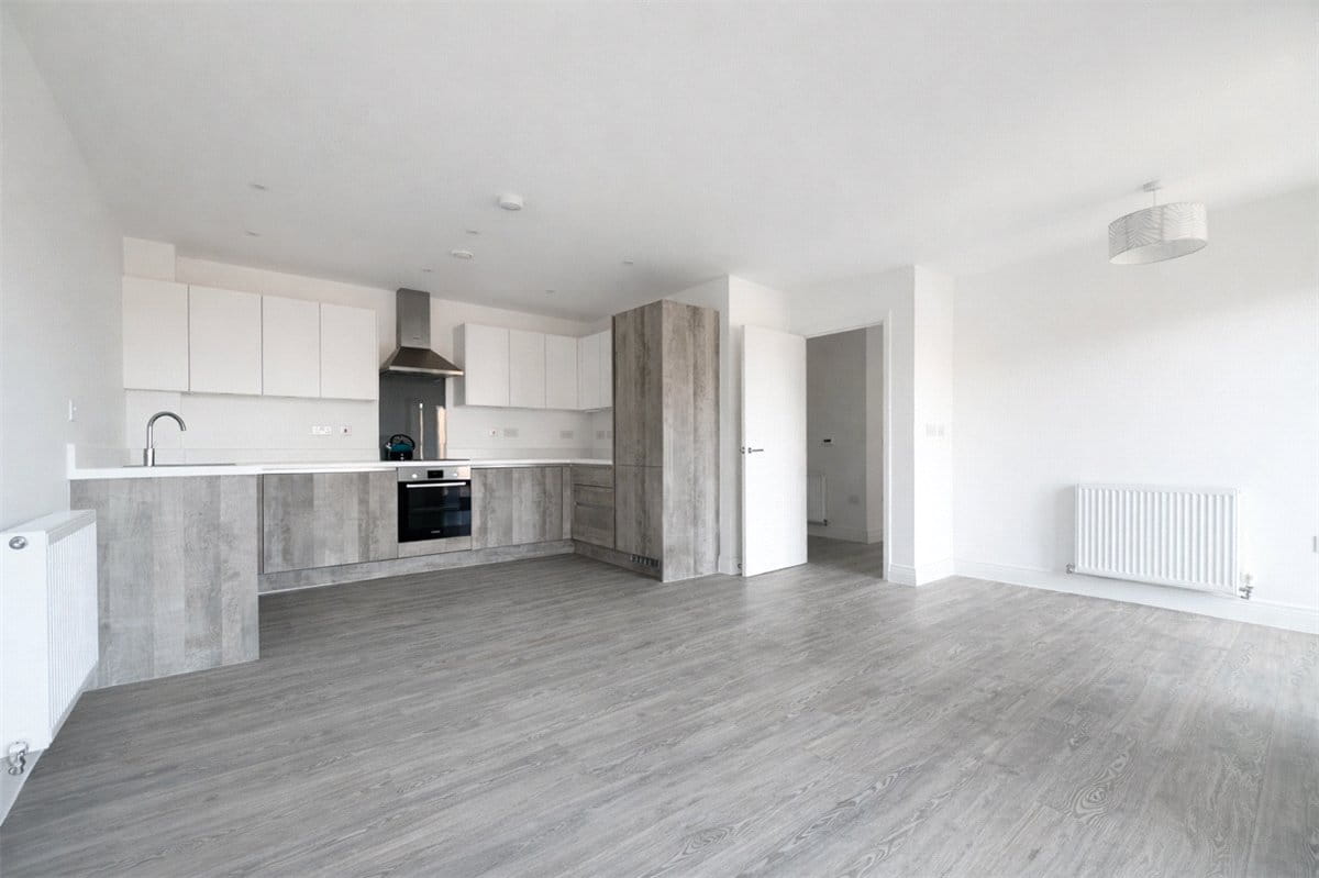 2 bedroom flat, Fishwicke Road, Winchester SO22 - Available