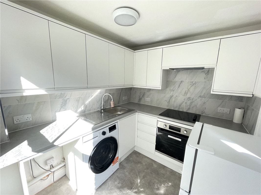 1 bedroom flat, City Road, Winchester SO23 - Available