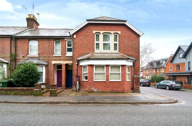 1 bedroom flat, Stockbridge Road, Winchester SO22 - Available