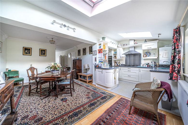 4 bedroom house, Kingsgate Road, Winchester SO23 - Available