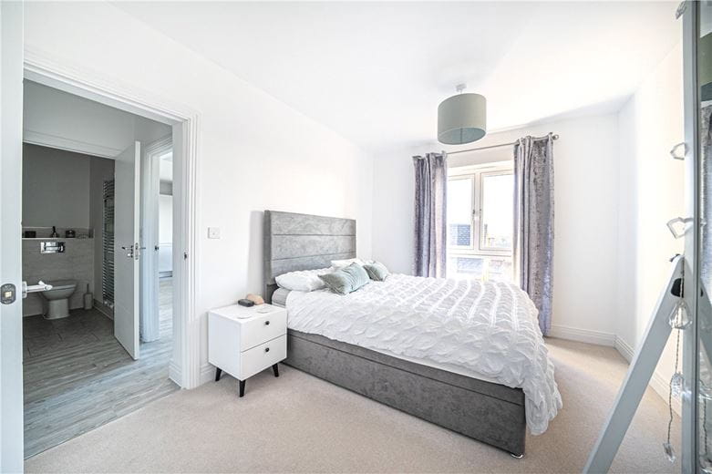 1 bedroom flat, Bethell Road, Winchester SO22 - Available