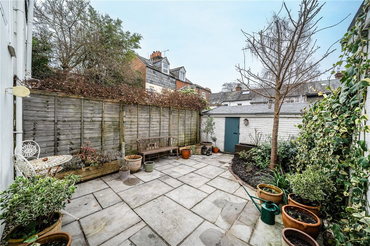 2 bedroom house, Parchment Street, Winchester SO23 - Sold