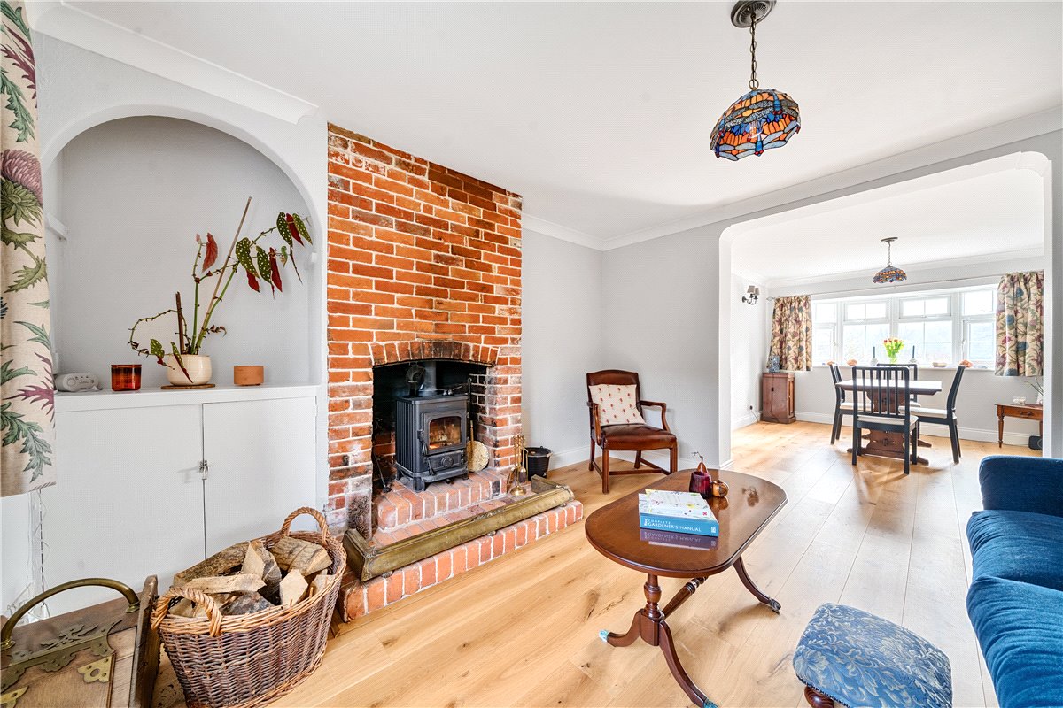 3 bedroom house, East Street, Hambledon PO7 - Sold