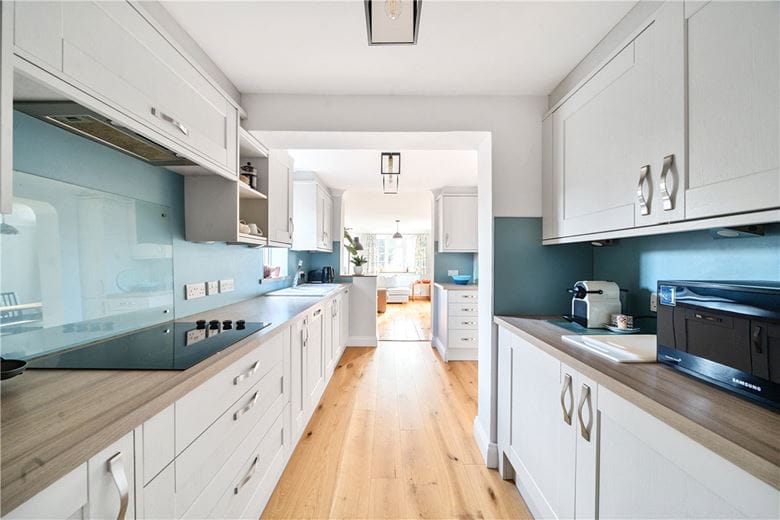 3 bedroom house, East Street, Hambledon PO7 - Sold