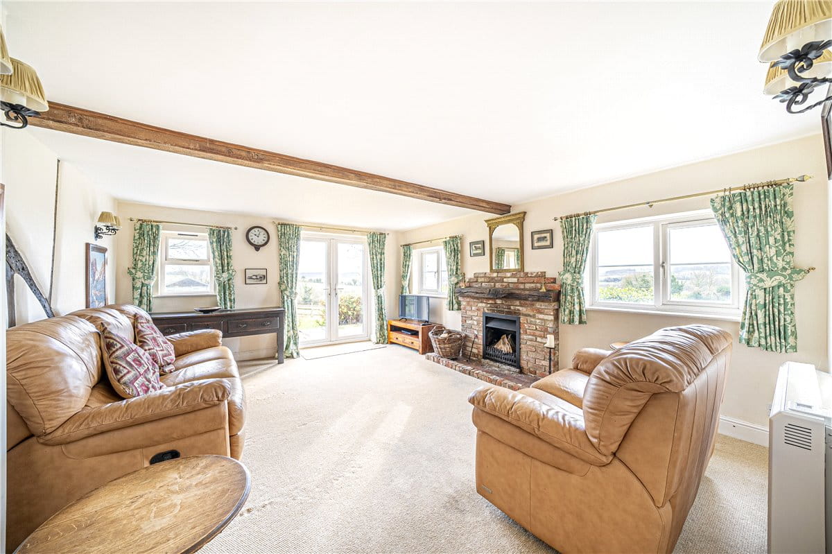 3 bedroom house, West Meon, Petersfield GU32 - Sold