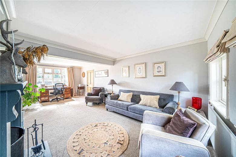 5 bedroom house, West Meon, Petersfield GU32 - Available