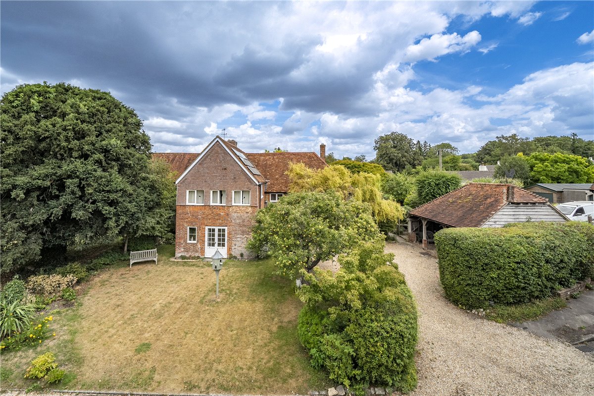 5 bedroom house, Kings Somborne, Stockbridge SO20 - Sold