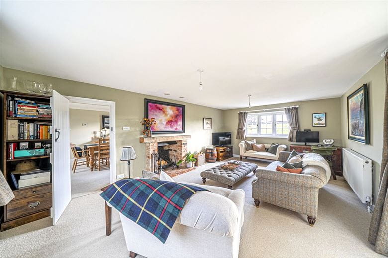 4 bedroom house, Clanville, Andover SP11 - Available