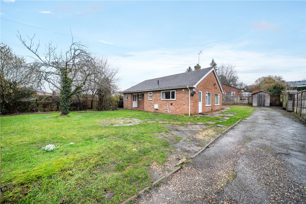 3 bedroom bungalow, Boyne Rise, Kings Worthy SO23 - Sold STC