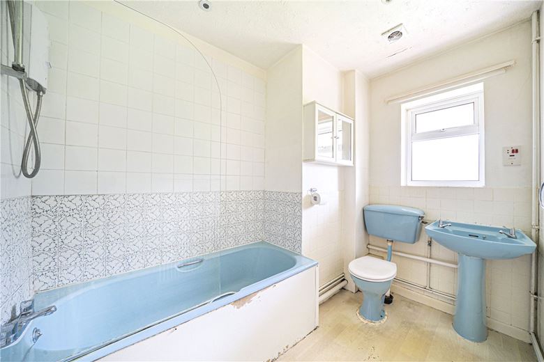 3 bedroom bungalow, Boyne Rise, Kings Worthy SO23 - Sold STC