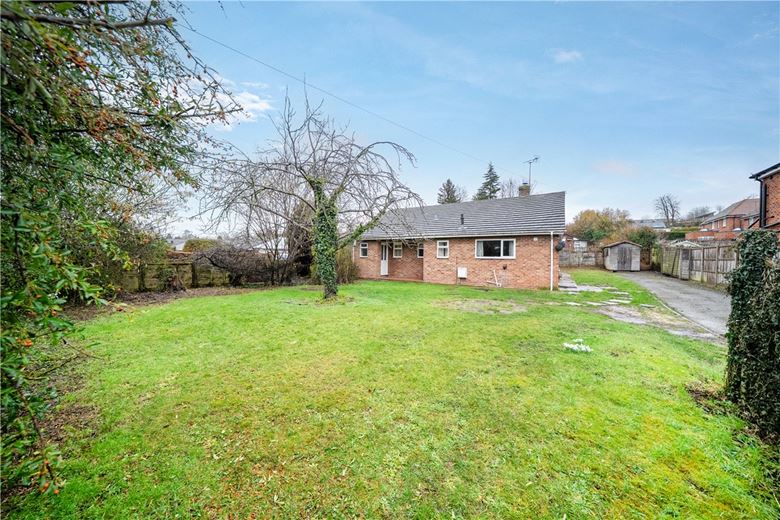 3 bedroom bungalow, Boyne Rise, Kings Worthy SO23 - Sold STC