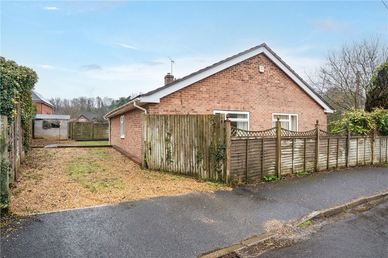 3 bedroom bungalow, Boyne Rise, Kings Worthy SO23 - Sold STC