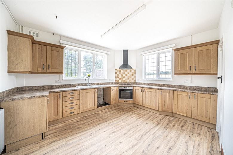 4 bedroom house, Crawley, Winchester SO21 - Sold