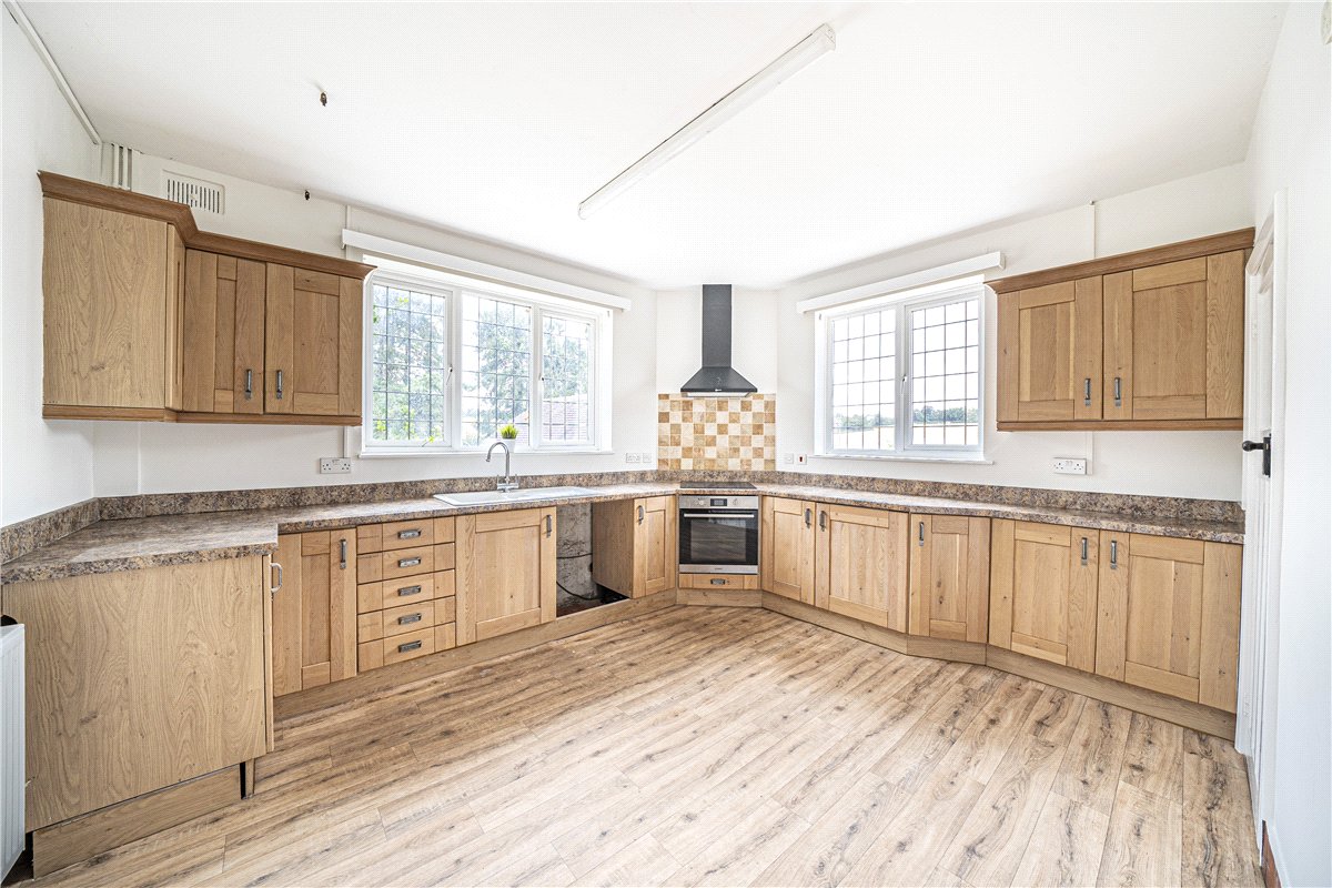 4 bedroom house, Crawley, Winchester SO21 - Sold