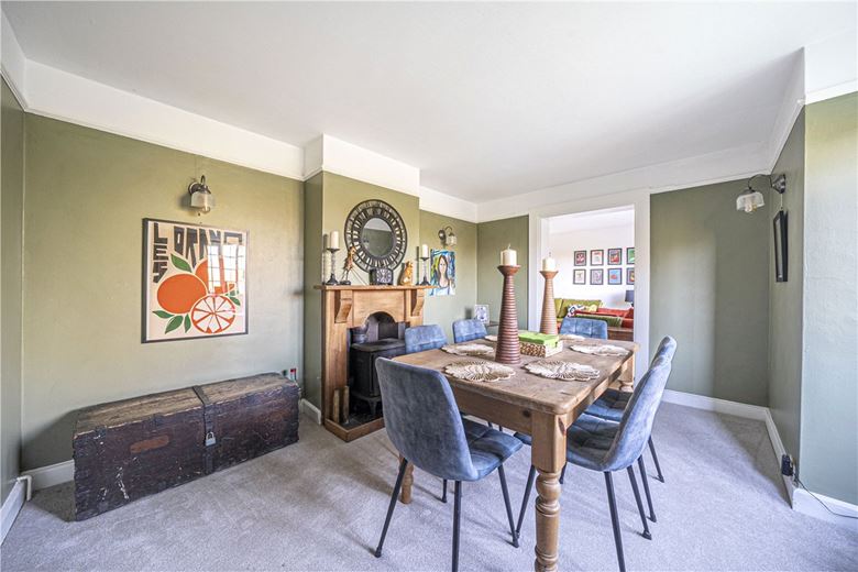 4 bedroom house, Old London Road, Stockbridge SO20 - Available