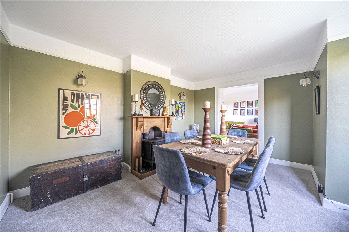 4 bedroom house, Old London Road, Stockbridge SO20 - Available