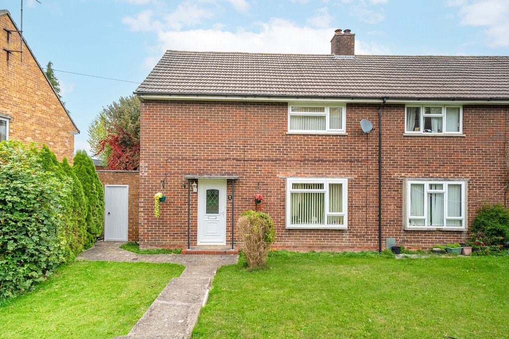 3 bedroom house, Garbett Road, Winchester SO23 - Sold STC