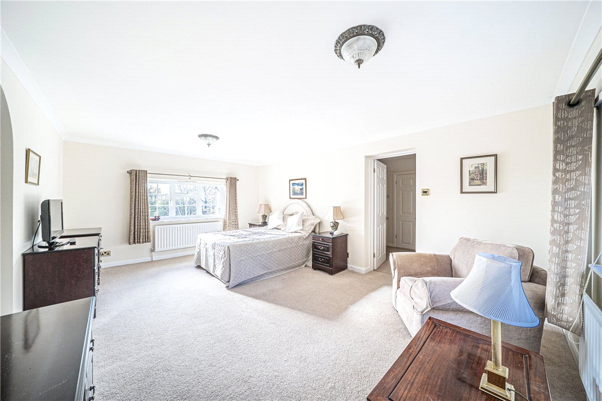 5 bedroom house, Lynch Hill Park, Whitchurch RG28 - Sold STC