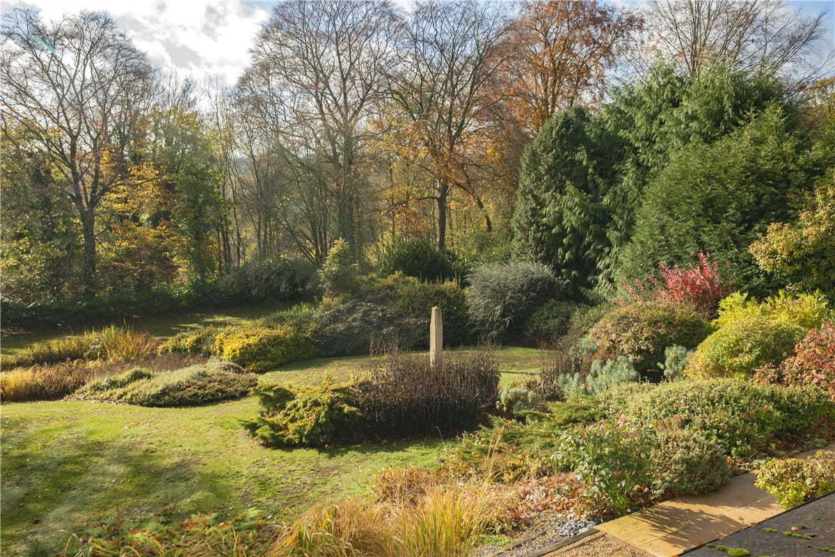 5 bedroom house, Lynch Hill Park, Whitchurch RG28 - Sold STC