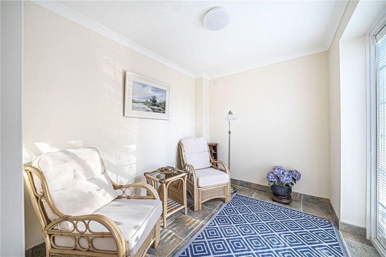 5 bedroom house, Lynch Hill Park, Whitchurch RG28 - Sold STC