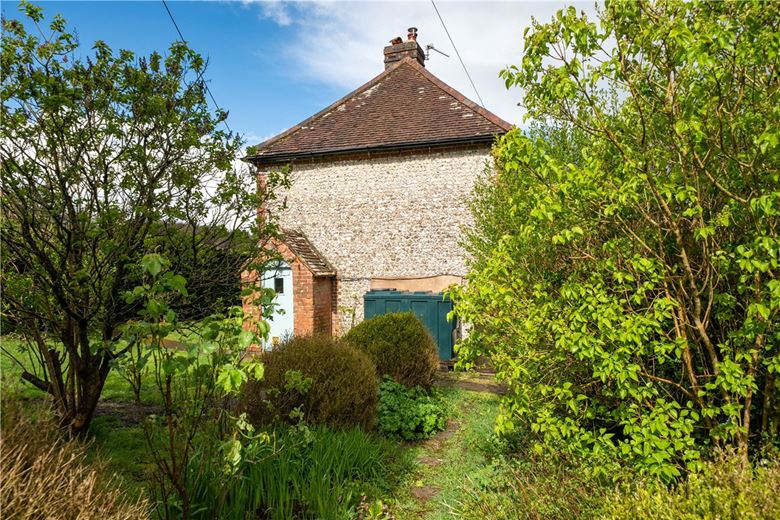 4 bedroom house, Warnford, Southampton SO32 - Available