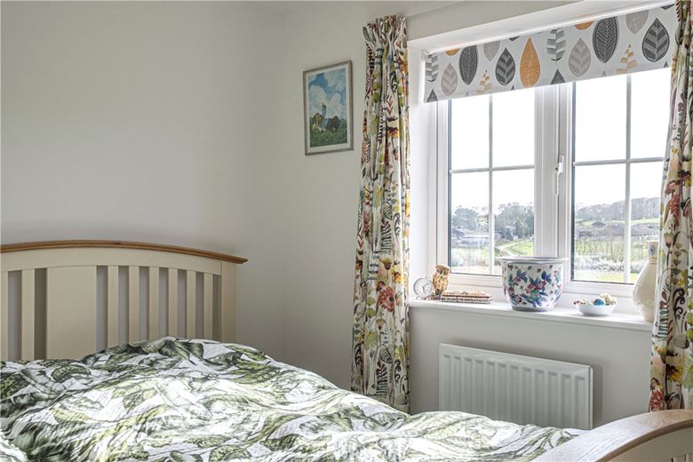 3 bedroom house, Field Close, Bishops Waltham SO32 - Available