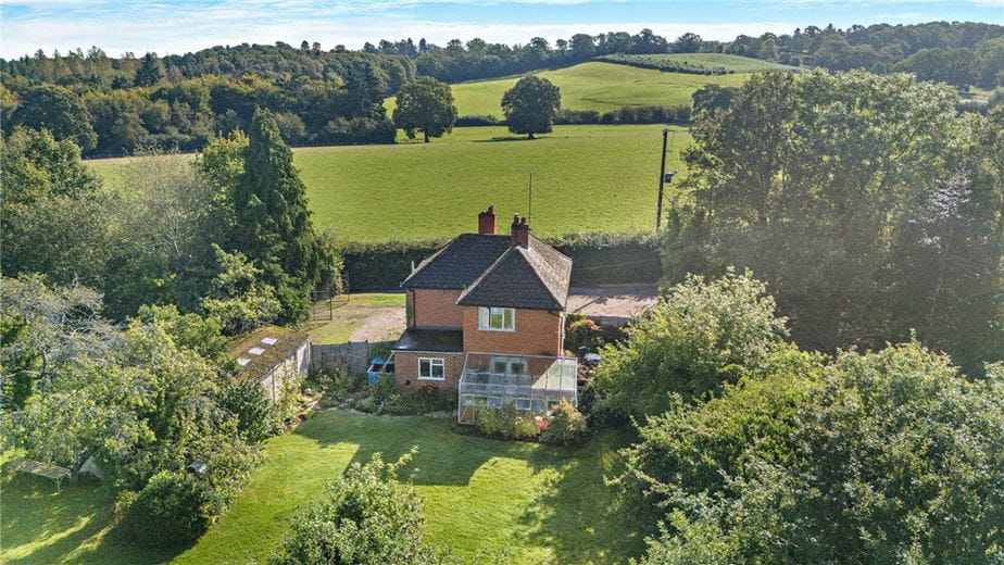 38.2 acres House, Briff Lane, Bucklebury RG7 - Sold